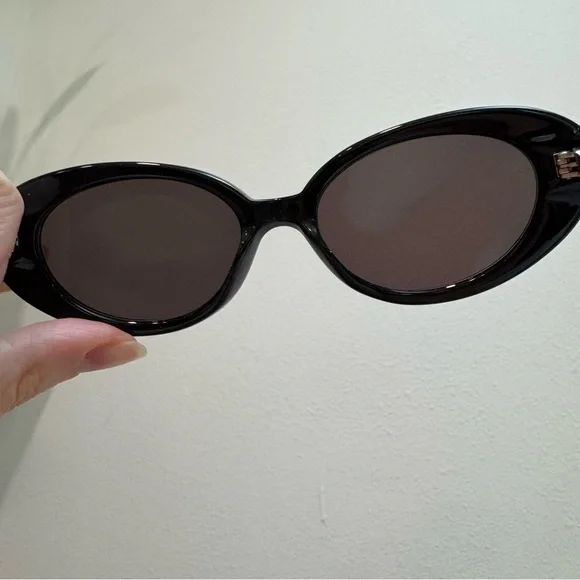 Lu Goldie Jeanne Sunglasses - Picture 9 of 14